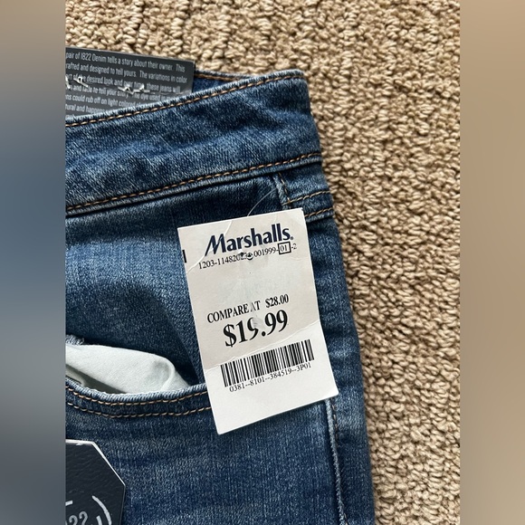 1822 denim - Picture 3 of 10